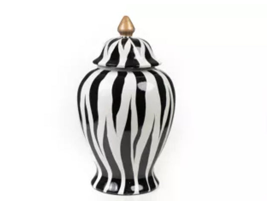 Vase avec couvercle en porcelaine